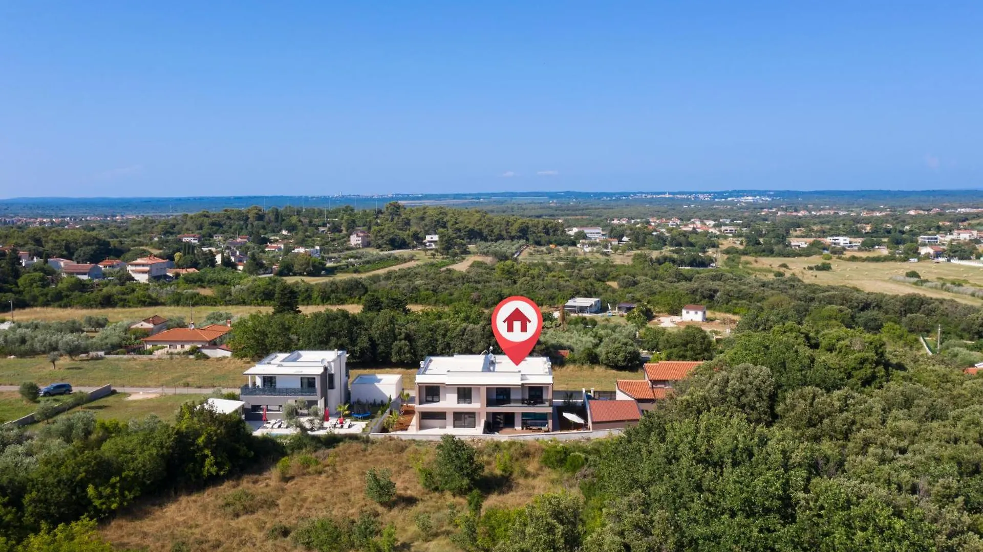 Villa Lumea بولا